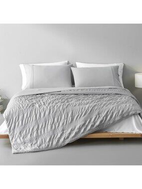 Lightweight Reversible Cooling Comforter King Size - Breathable Summer Quilt for